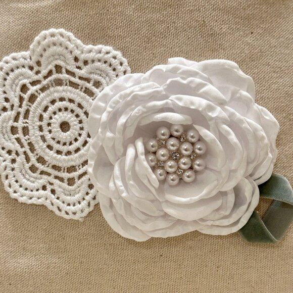 BUNDLE (2) Burlap Bags With A Satin Rose, Barn Wedding Flower Girl Wedding (NEW) - Picture 3 of 13